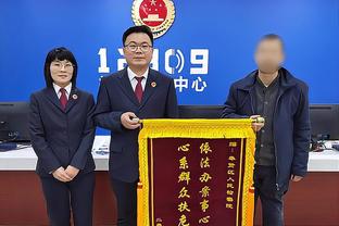 库杜斯对阵阿森纳拼抢16次&赢得球权9次，皆为西汉姆队内最多